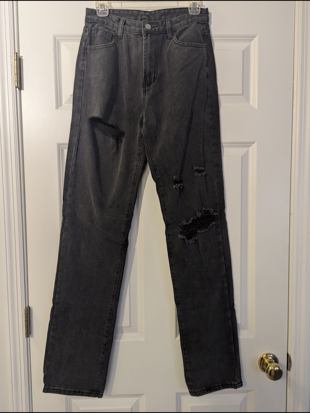 SHEIN Black Baggy Ripped Jeans